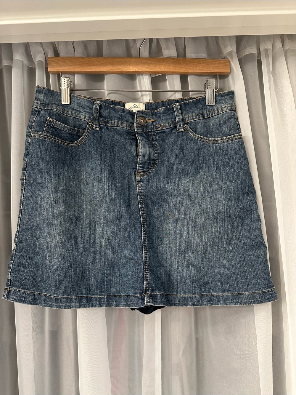 Vtg St John’s Bay Classic Blue Denim A-Line Skort